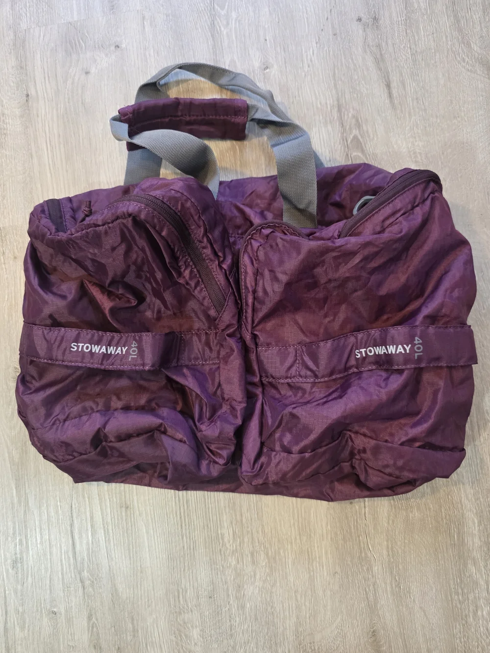 Eddie Bauer Unisex Stowaway 40L Burgandy Travel Duffle Bag